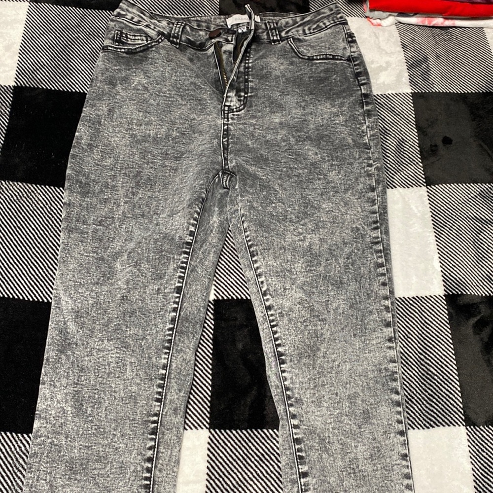 Brand bamboo size 9/10 color grey